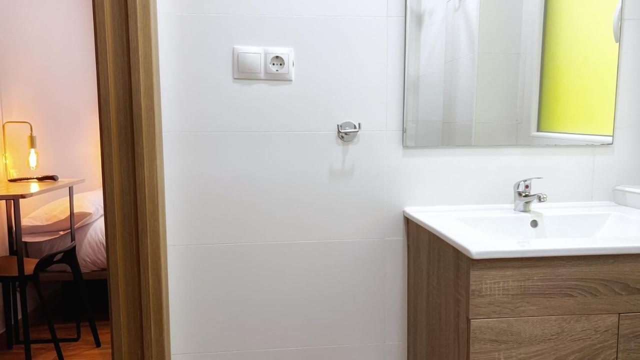Iturriaga Ostatua Self Check In Hotel Bilbao Kültér fotó