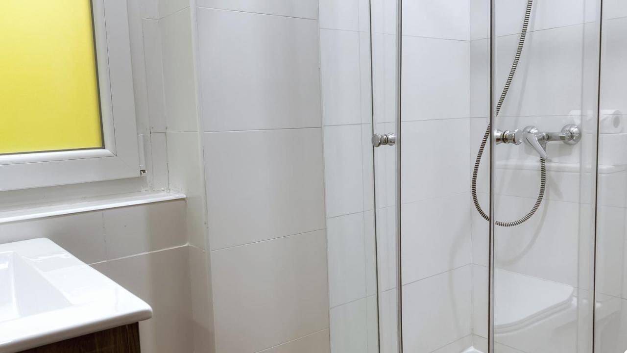 Iturriaga Ostatua Self Check In Hotel Bilbao Kültér fotó